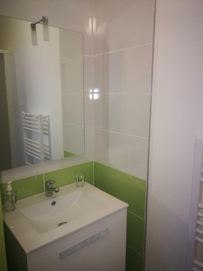 Lupin Apartment Rochefort  Ngoại thất bức ảnh